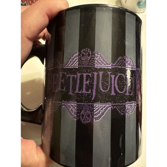 Nice Beetlejuice I Am Utterly Alone LYDIA Coffee Mug MINTY Extra Large - Picture 2 of 7